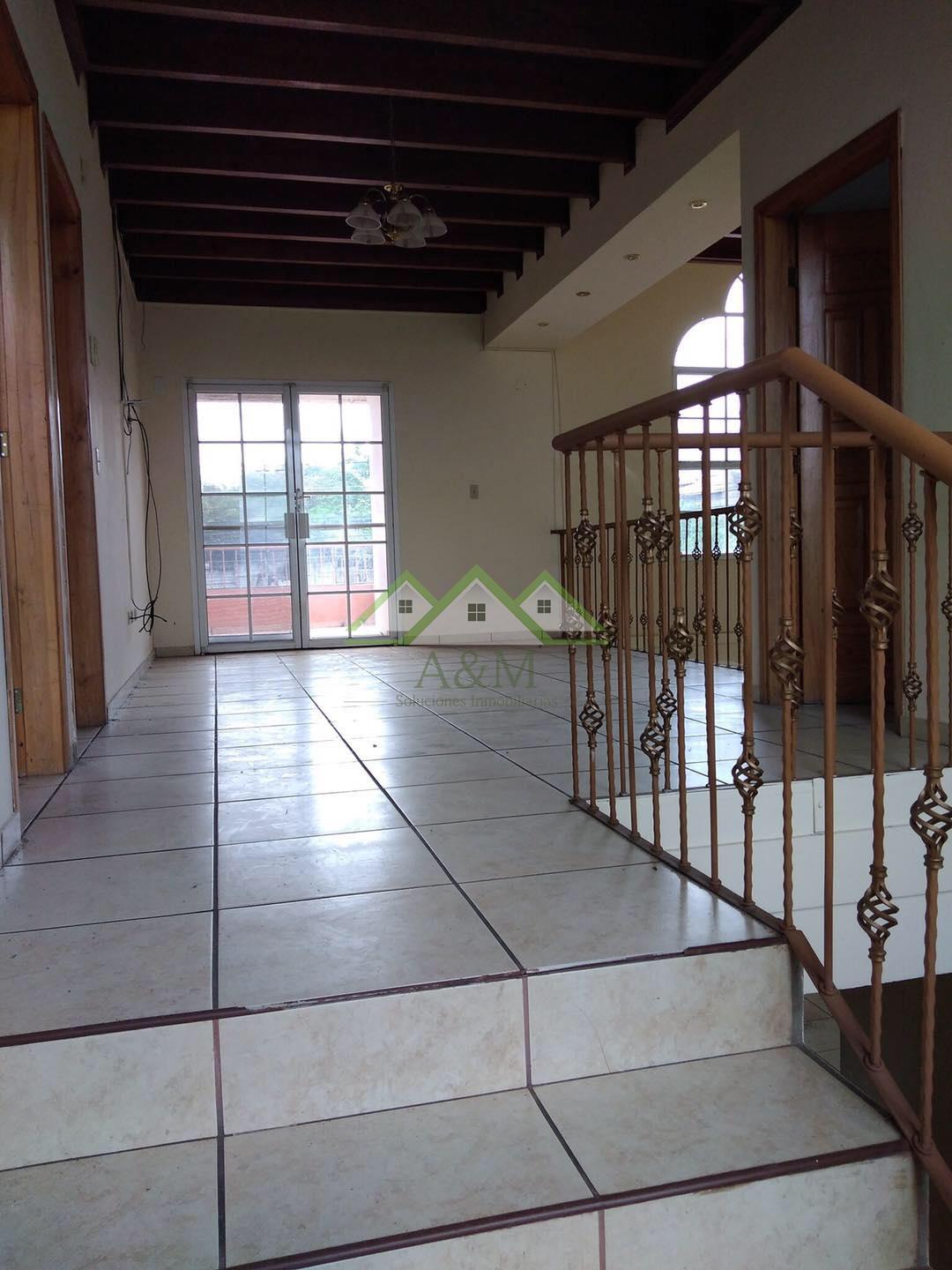 Casa en venta en La Loma, cerca de Plaza La Loma, a 5min del Blvd. Morazán