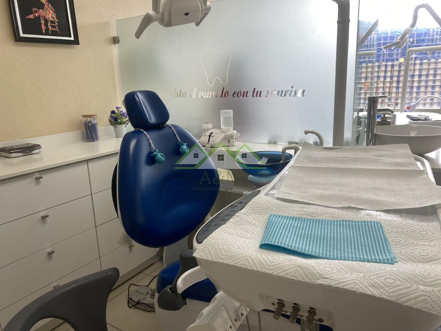 Espacio compartido en Clínica Dental en Centro Morazán