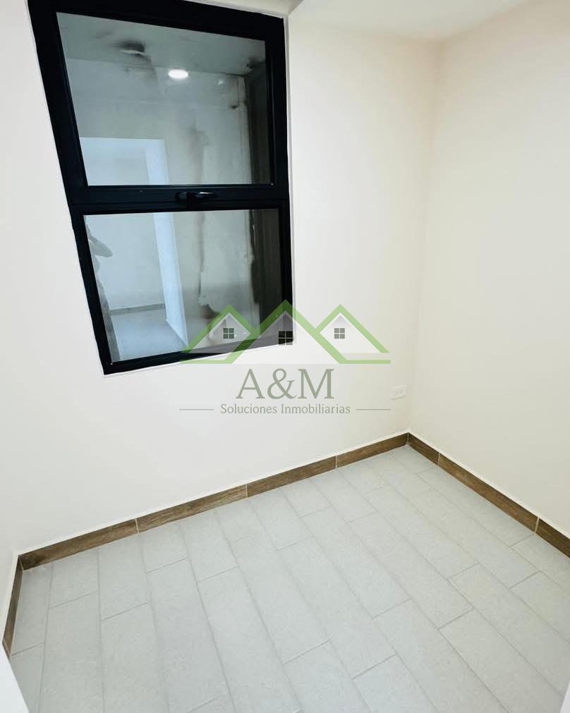 Apartamento en Lirios de Miraflores 