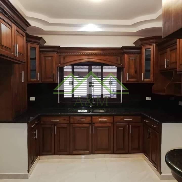 CASA EN PREVENTA- YA EN CONSTRUCCIÓN