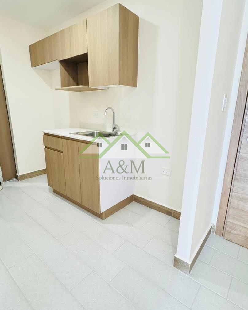 Apartamento en Lirios de Miraflores 