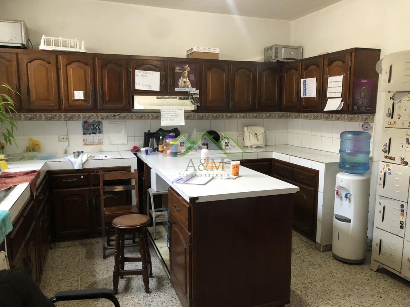 Casa en venta en Lomas del Guijarro Sur 570.12v2 de terreno