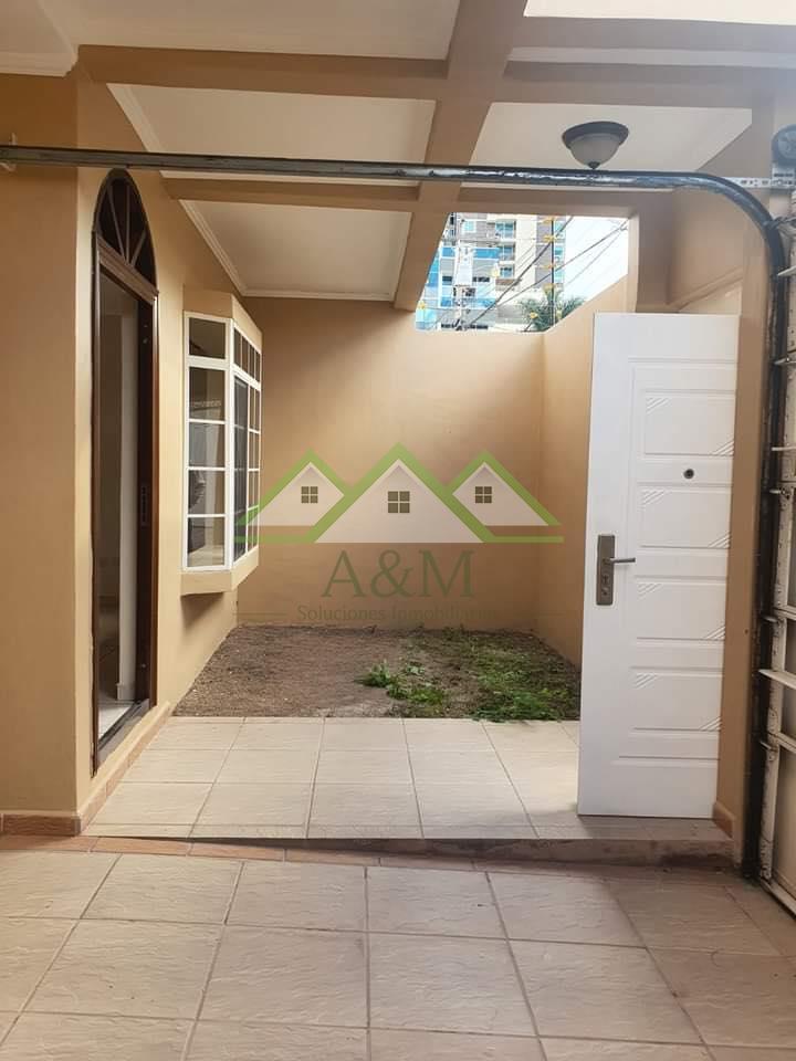 ¡Alquiler de Casa en Residencial La Hacienda!