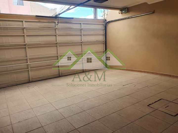 ¡Alquiler de Casa en Residencial La Hacienda!