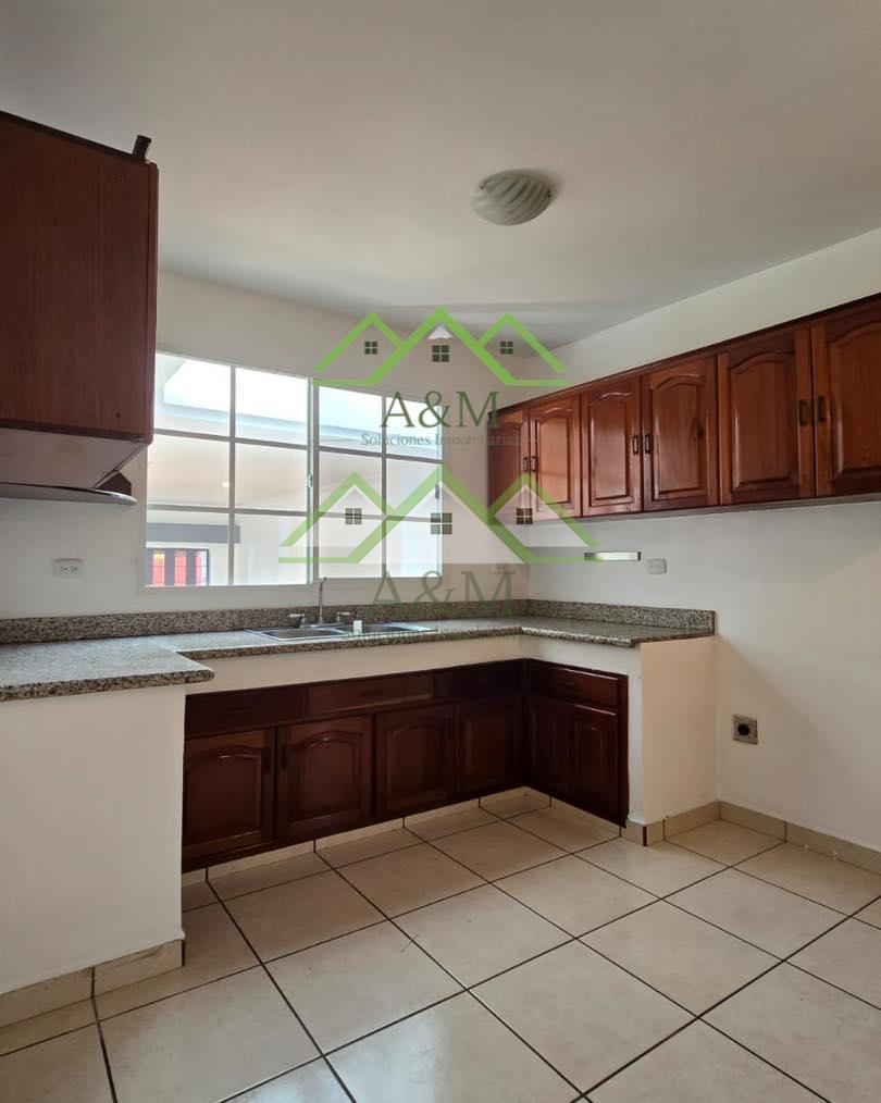 Casa en renta en Residencial Tres Caminos