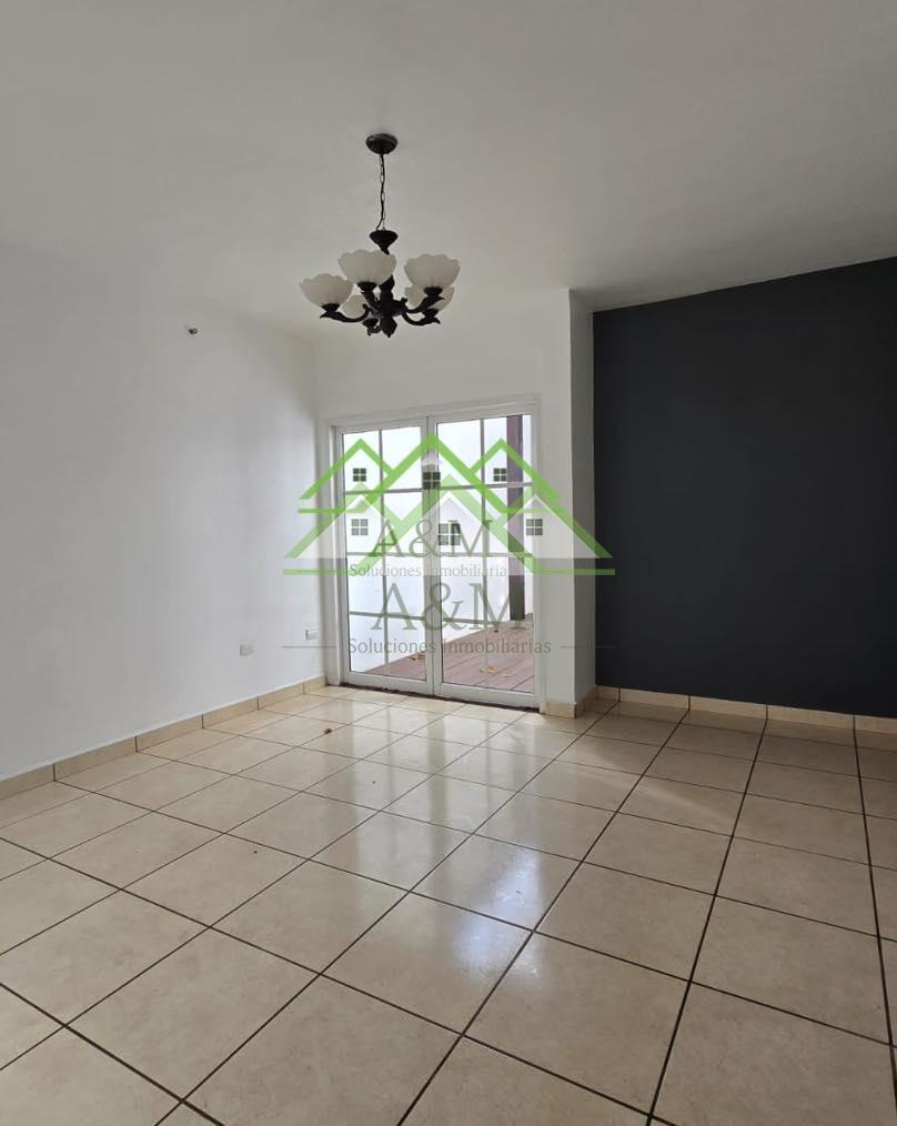 Casa en renta en Residencial Tres Caminos